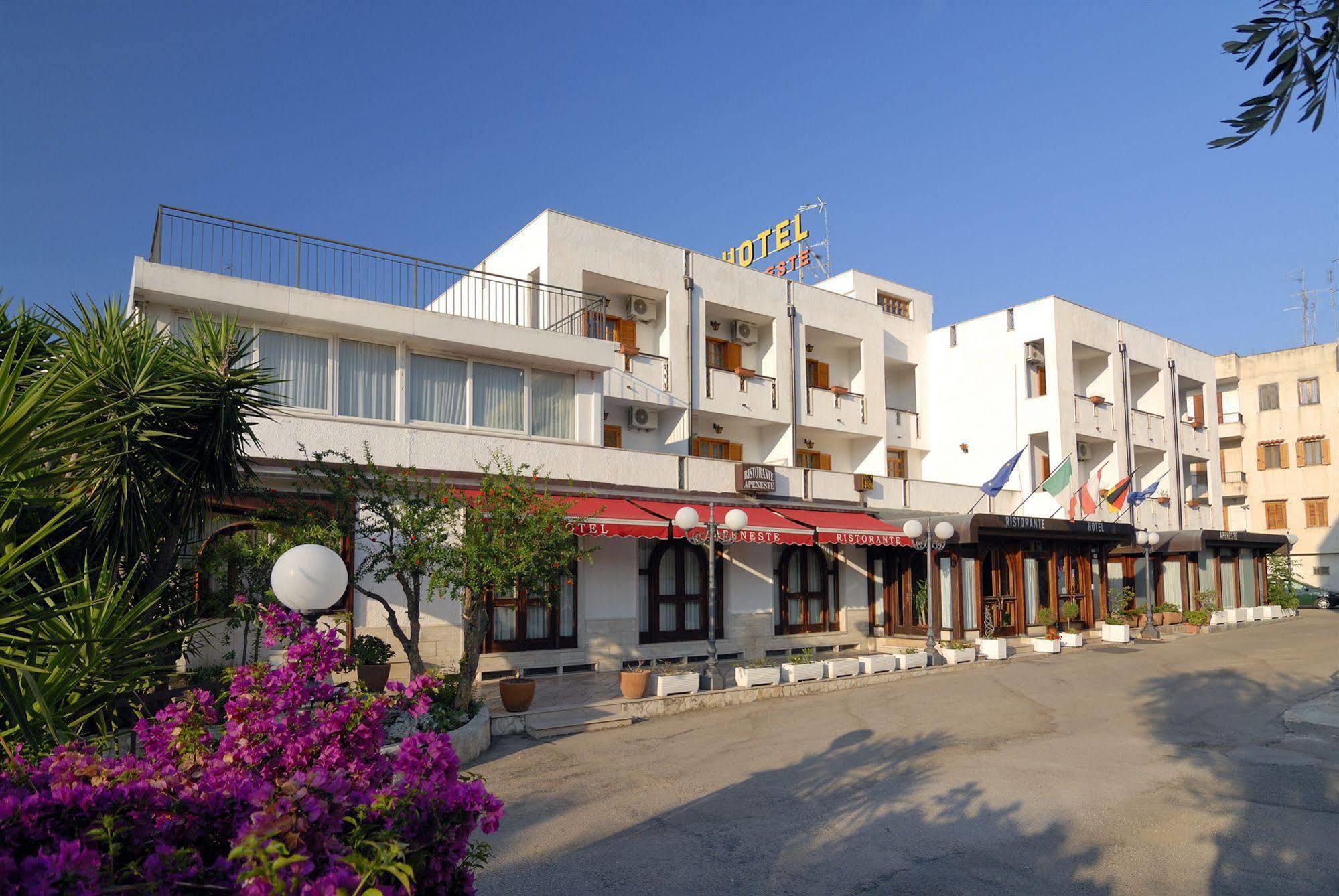 Hotel Apeneste Mattinata Kültér fotó